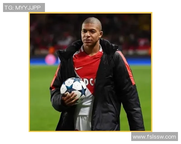 回顾1999年足球明星的辉煌成就与影响力解析