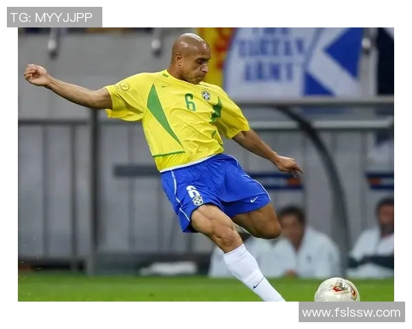 巴西足球传奇卡洛斯的辉煌生涯与对足球的深远影响